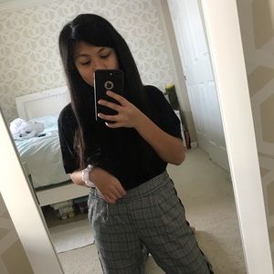 Meet your Posher, Alexis